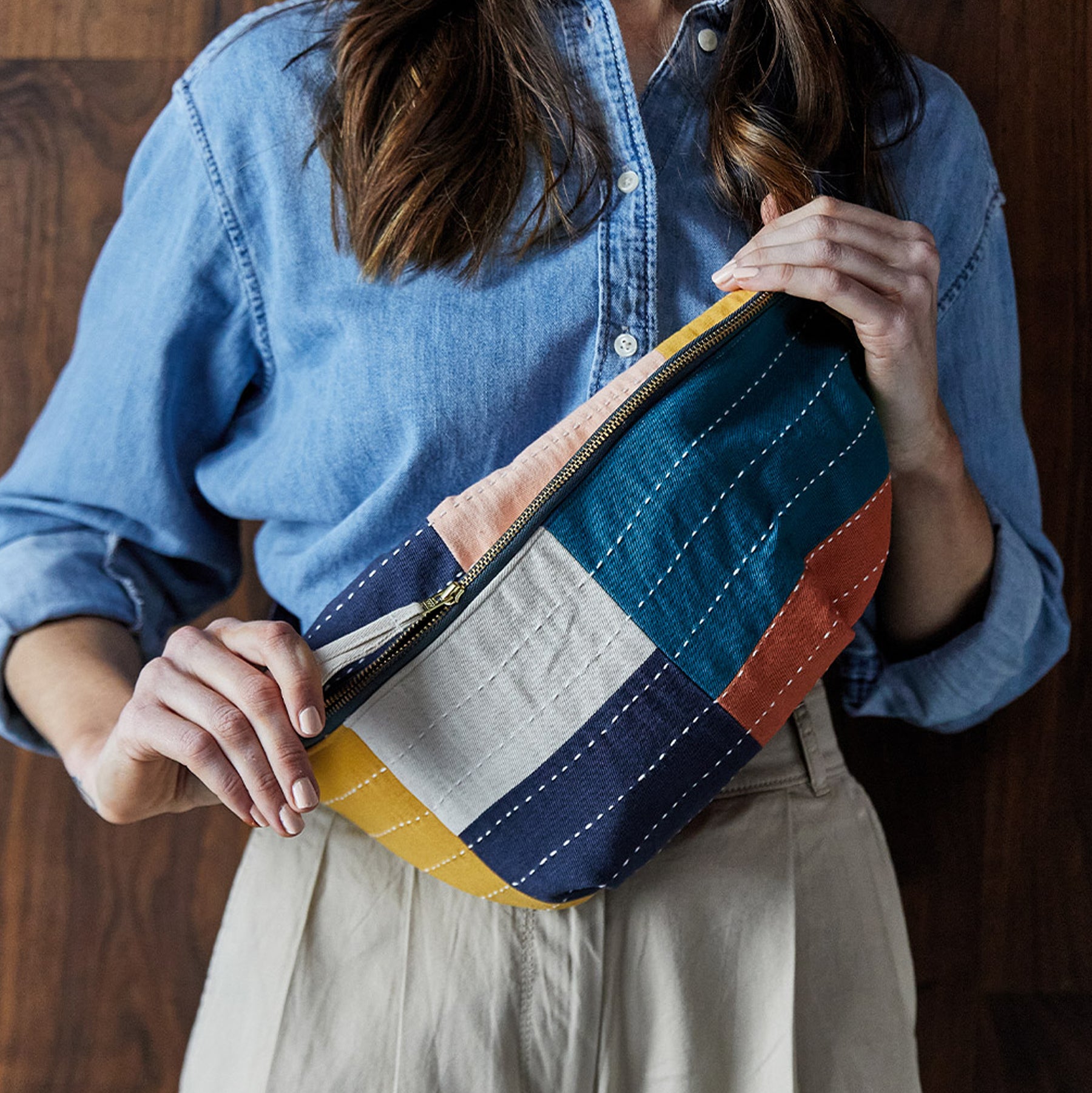 Colorblock Sling Crossbody Bag