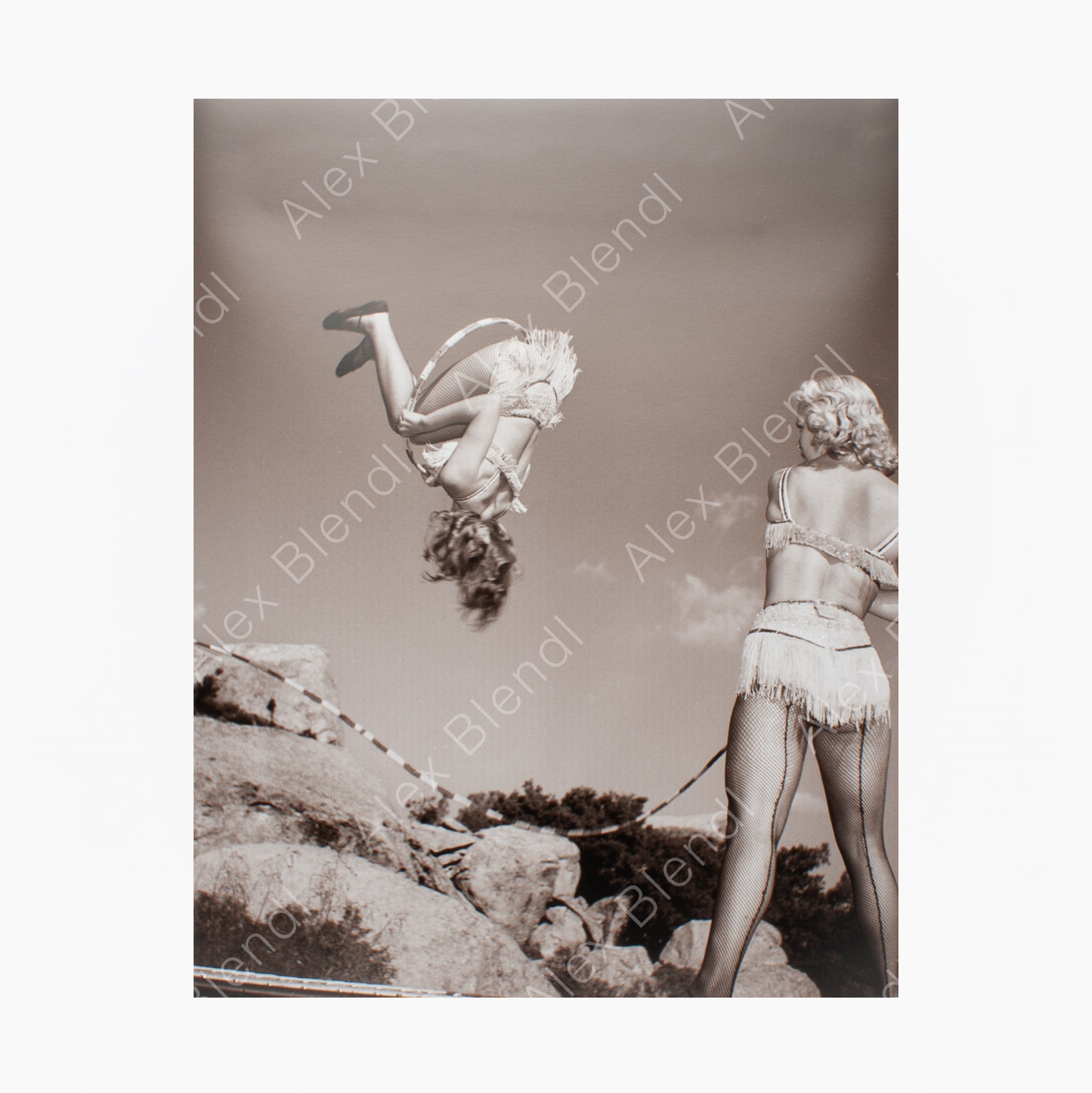 Historical Photo: Paula and Paulette Jumping Rope 1956