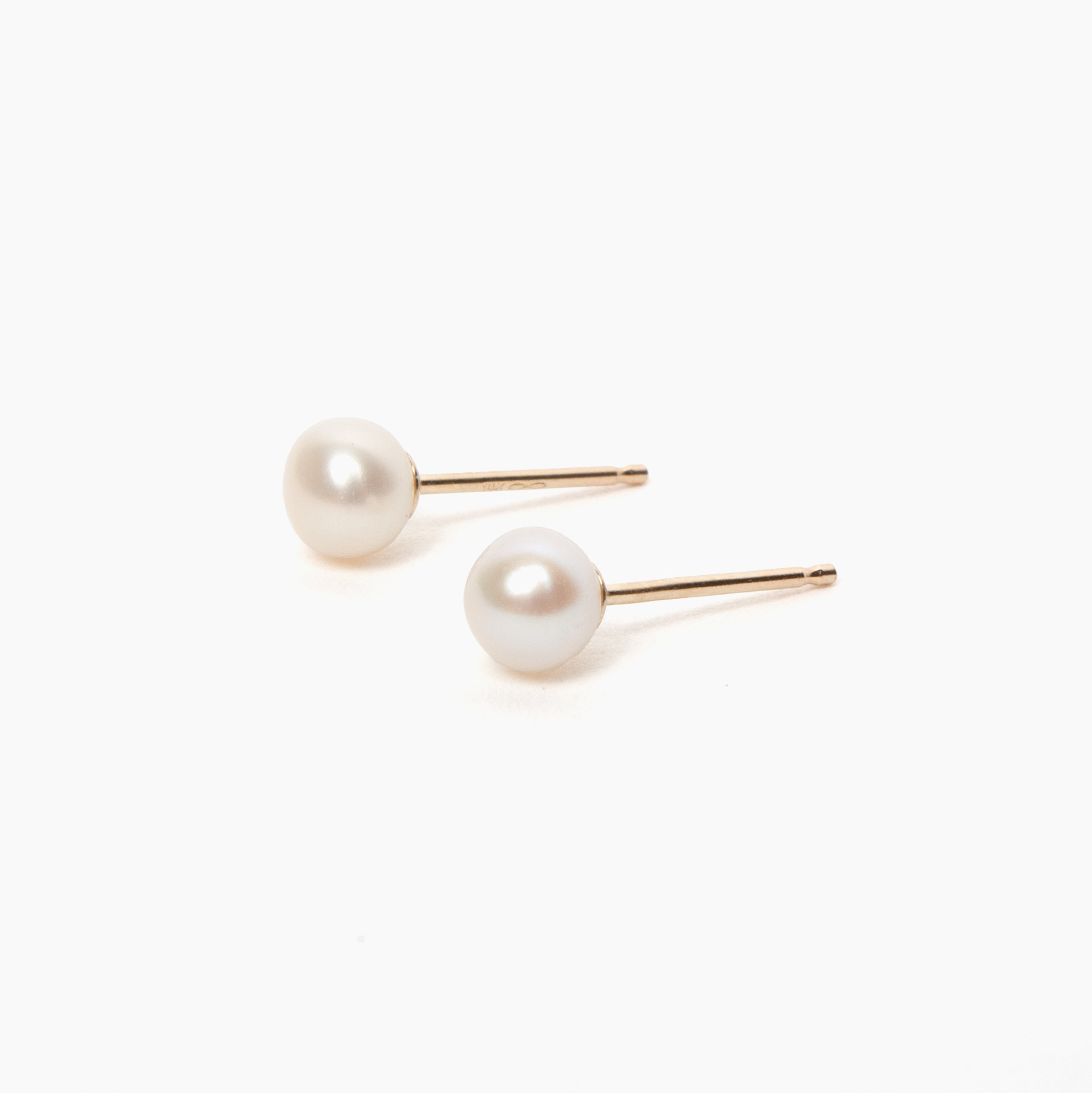 Small Freshwater Pearl Stud Earrings