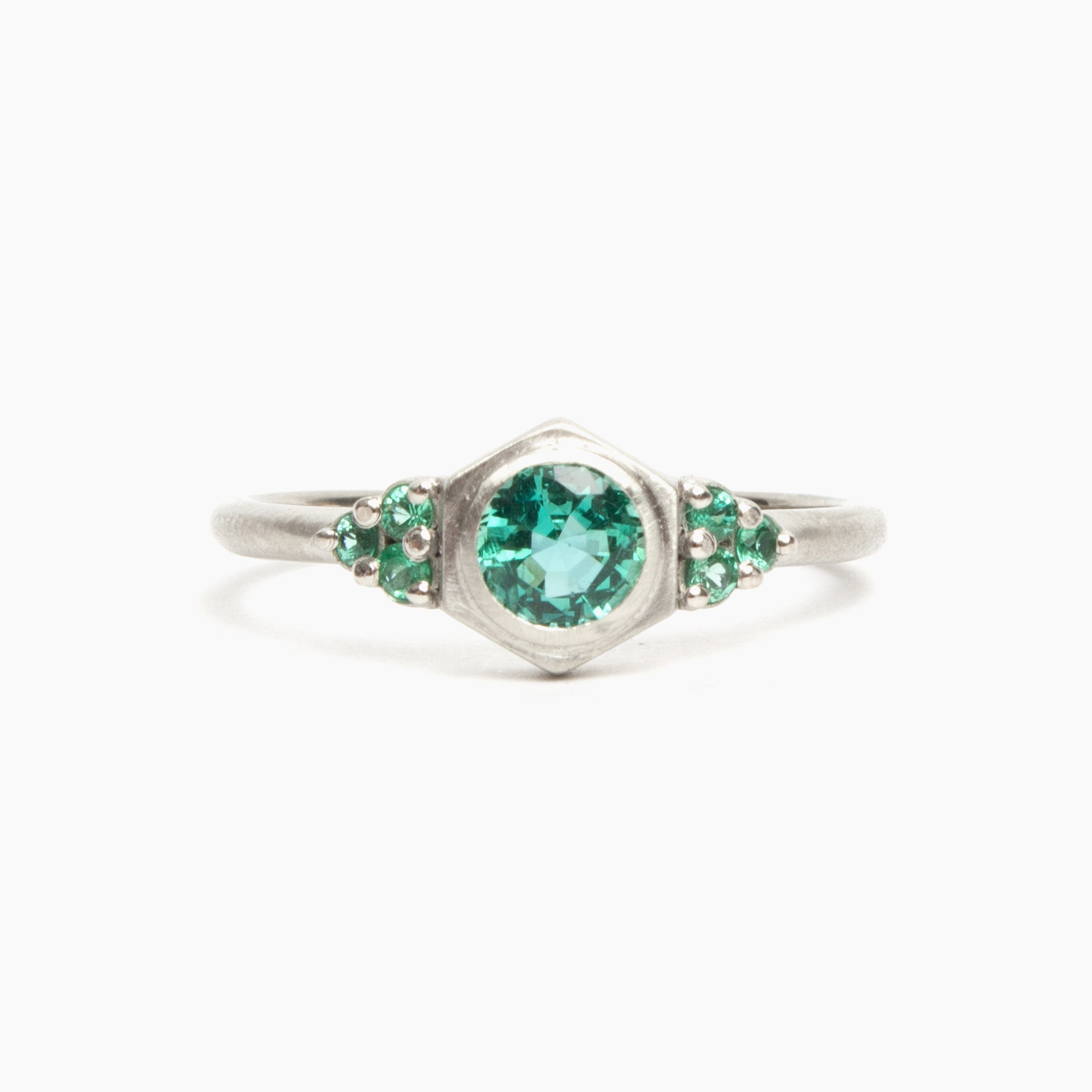 Sol ring - Emerald