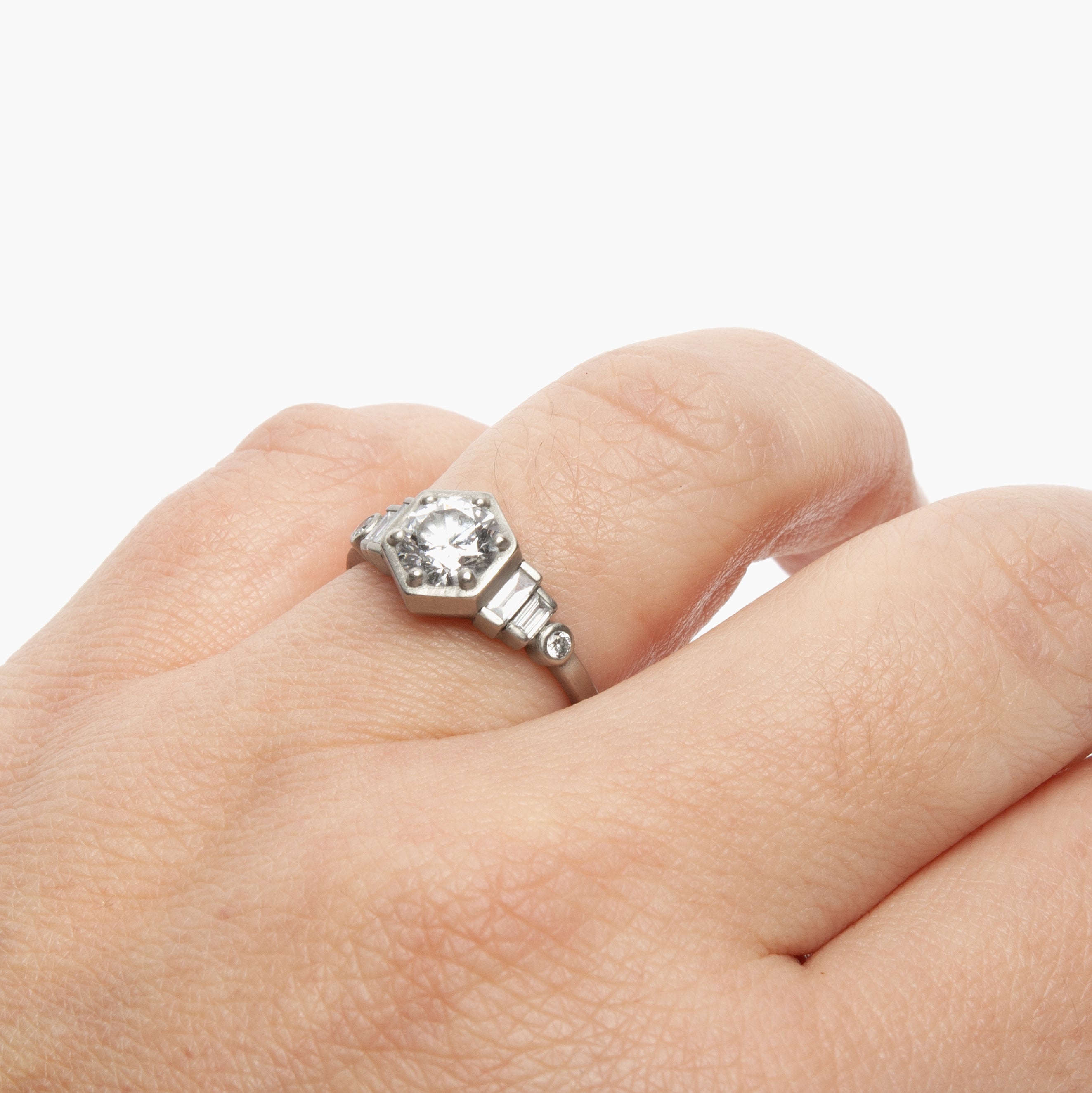 Solis ring