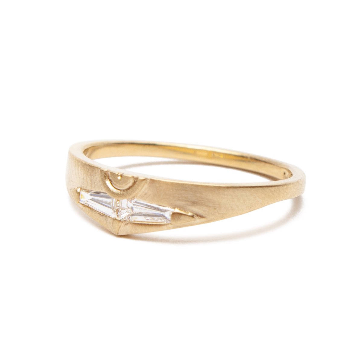 "Spero" contoured diamond ring matte - Betsy & Iya