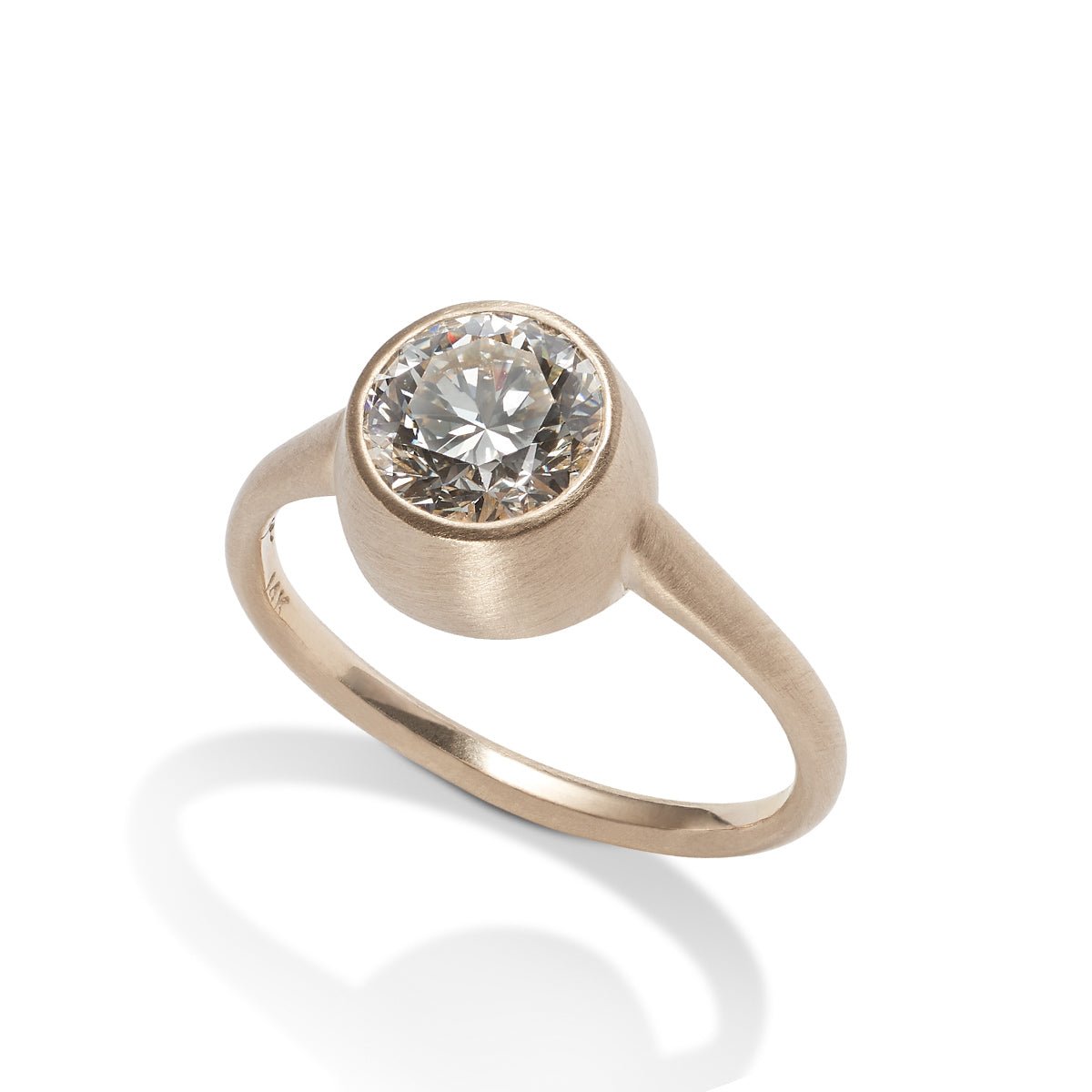 Modern statement Salire ring from Betsy & Iya. Features a round brilliant-cut lab-grown diamond (1.3 ct) and 14K gold. Designed and handcrafted in our Portland, Oregon studio.