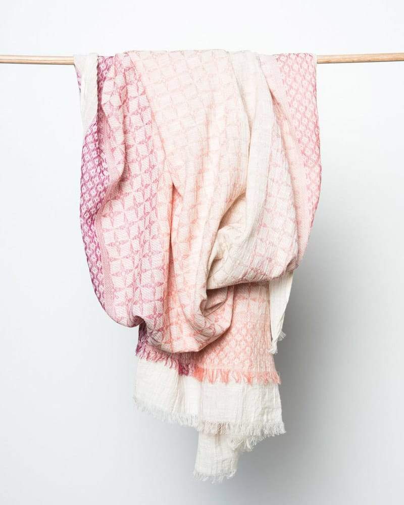 Bloom & Give Rita Cotton Scarf Rose