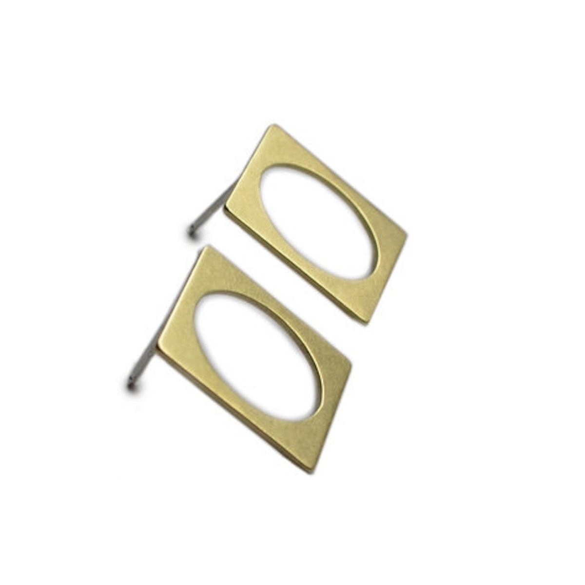 Varda Post Earrings