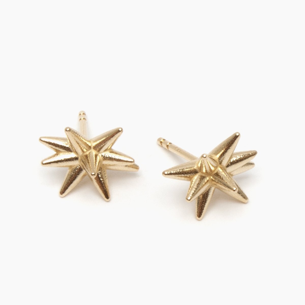 Floreo stud earrings