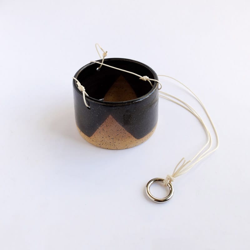 Margaret & Beau Hanging Planter Small Black Mountain Speckled