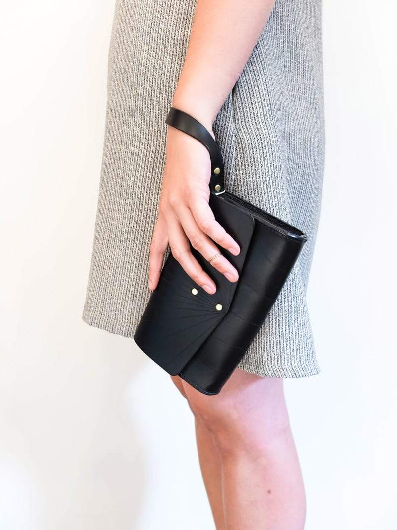 Martine Nazca Wristlet midnight