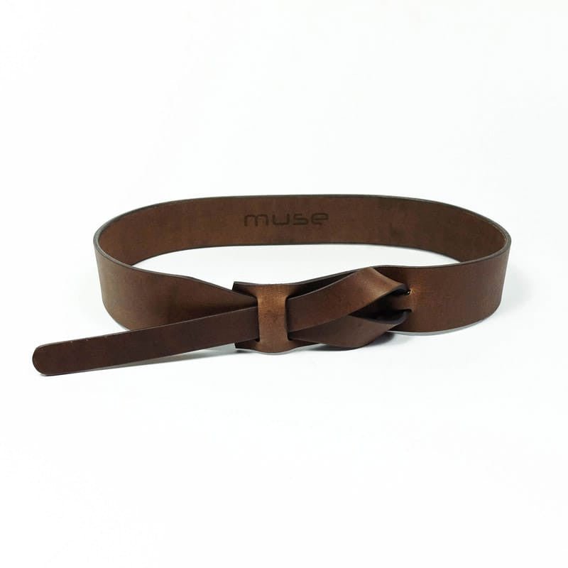 Muse 1.5 Inch Buckleless Flat Brown Leather Belt