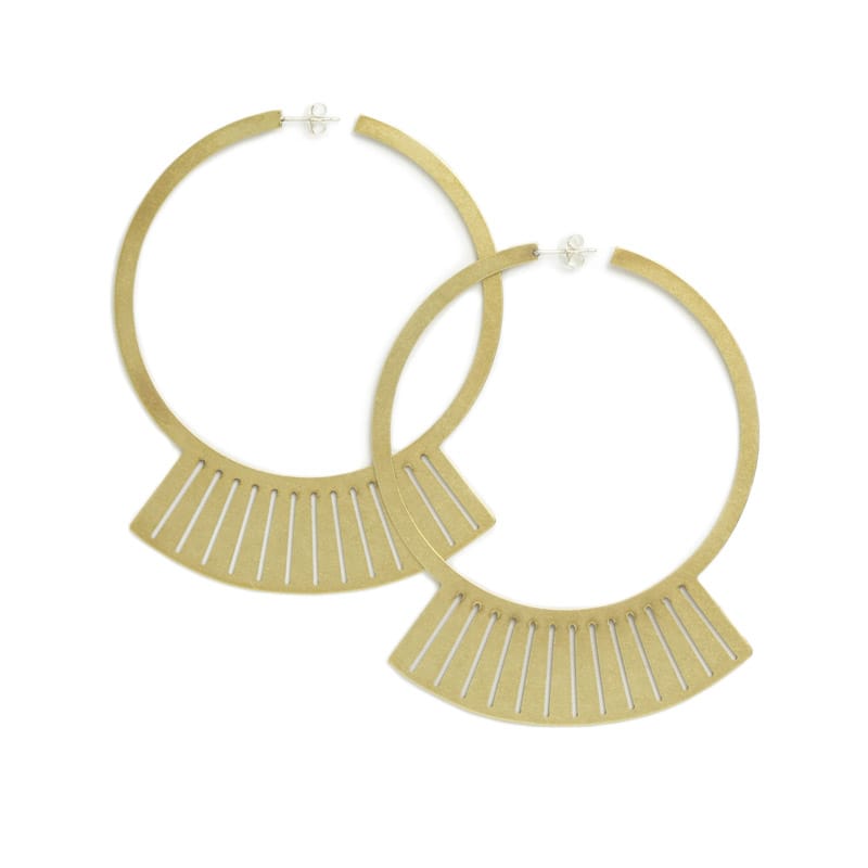 Uba fan hoop earrings in brass front view