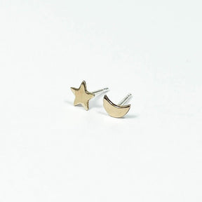 Upper Metal Class Moon Star Stud Earrings Bronze