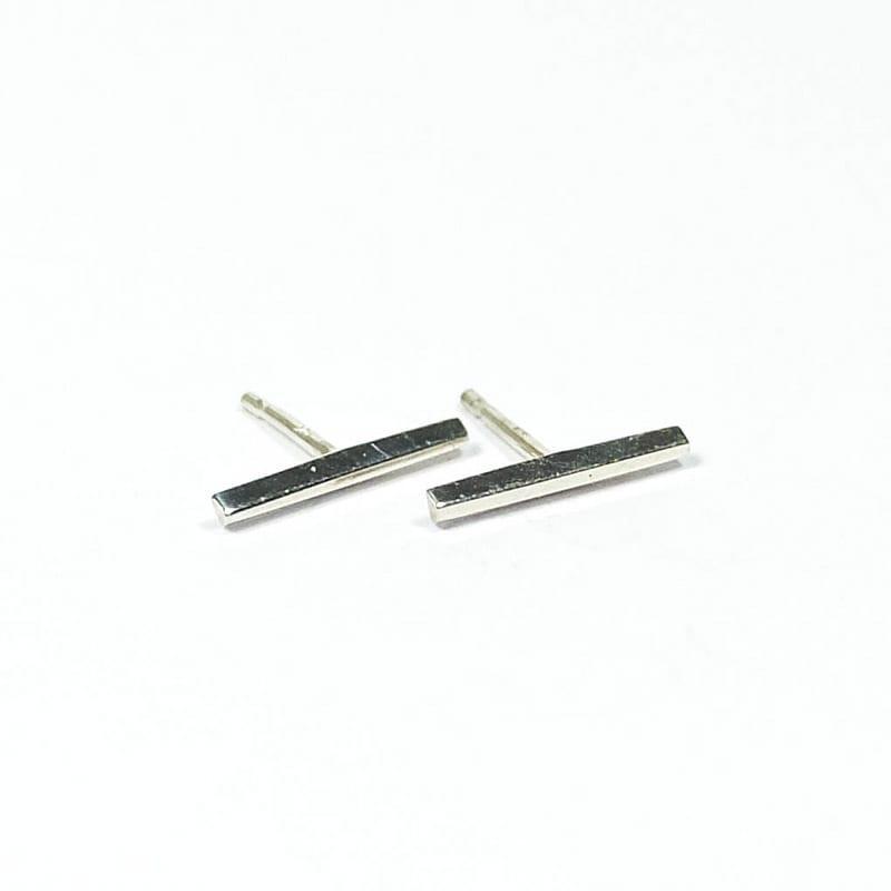 Upper Metal Class Minimalist Faceted Bar Stud Earrings Sterling Silver