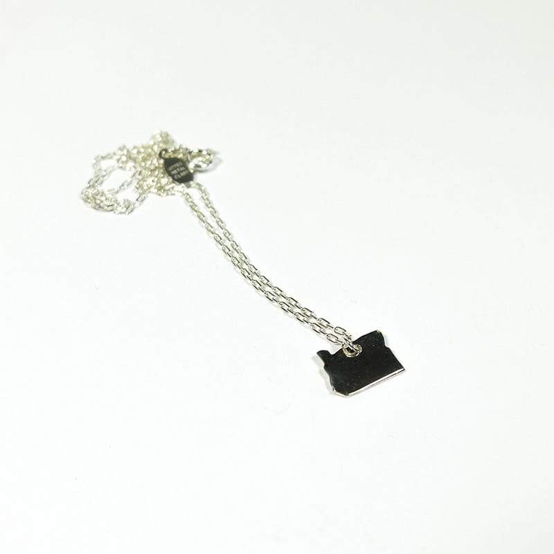 Upper Metal Class Silver Oregon Necklace