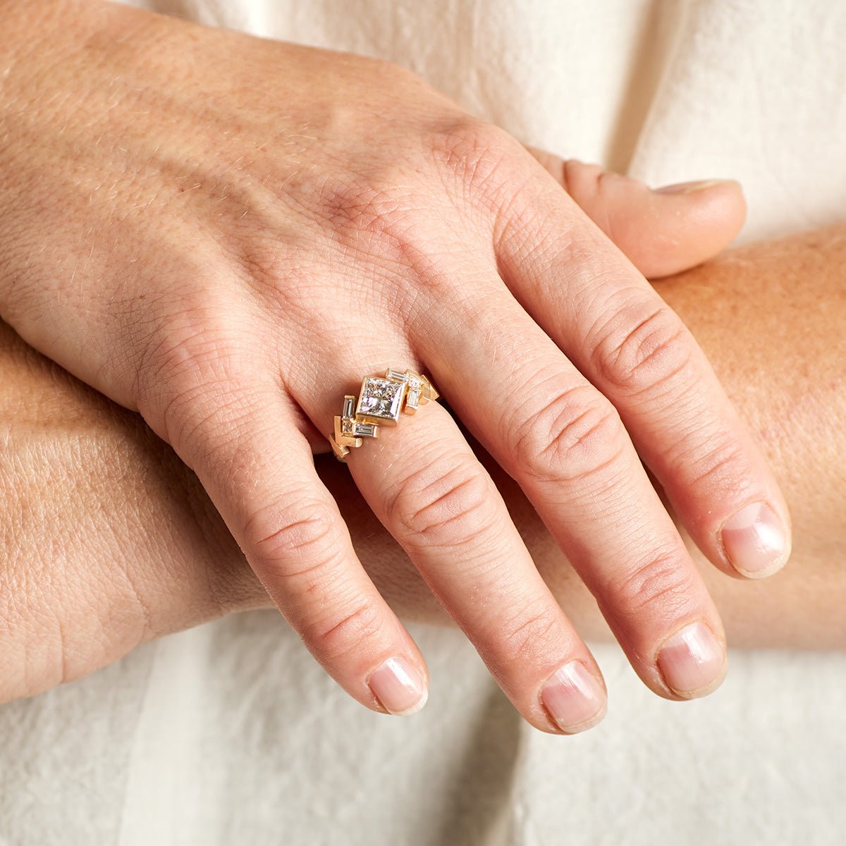 Model wears the Uro ring