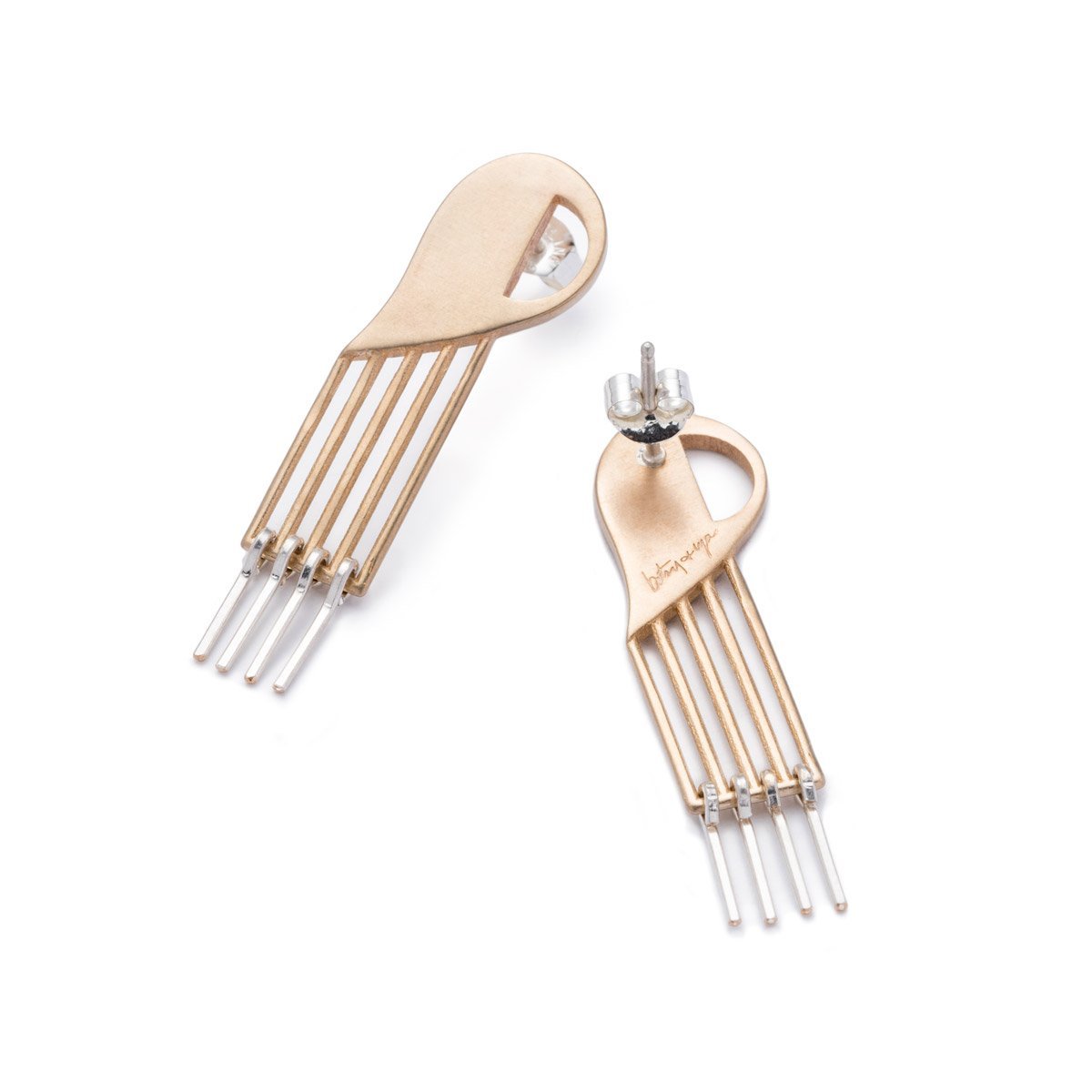 Ascensa earrings in bronze