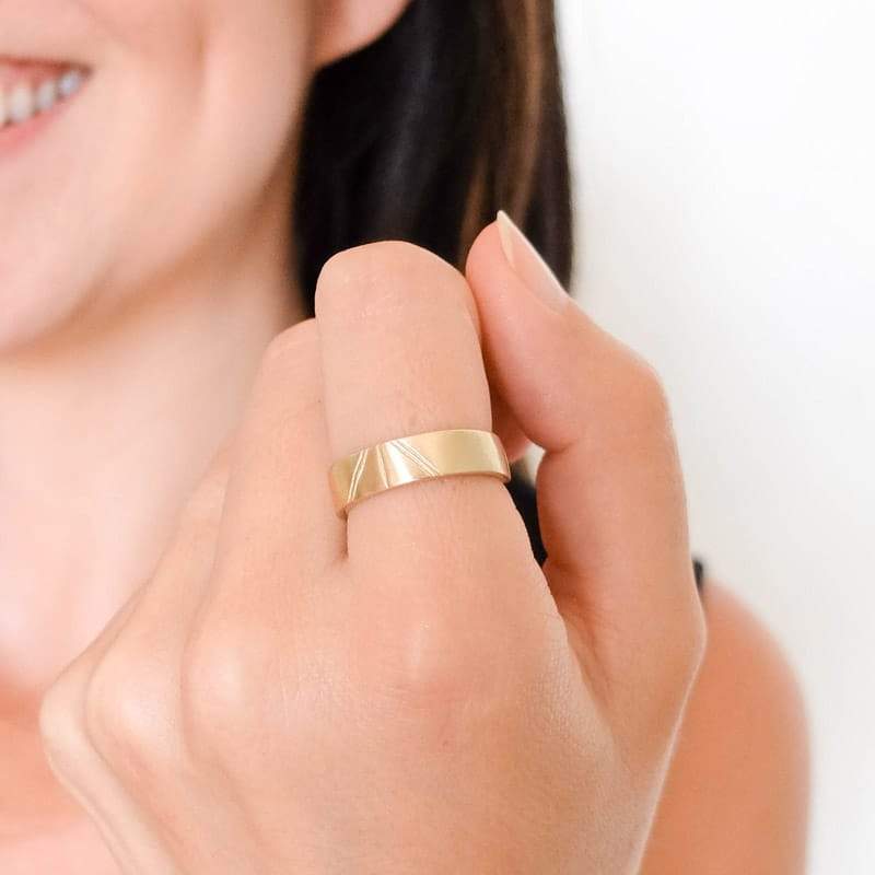 "Tange" geometric gold wedding band - betsy & iya