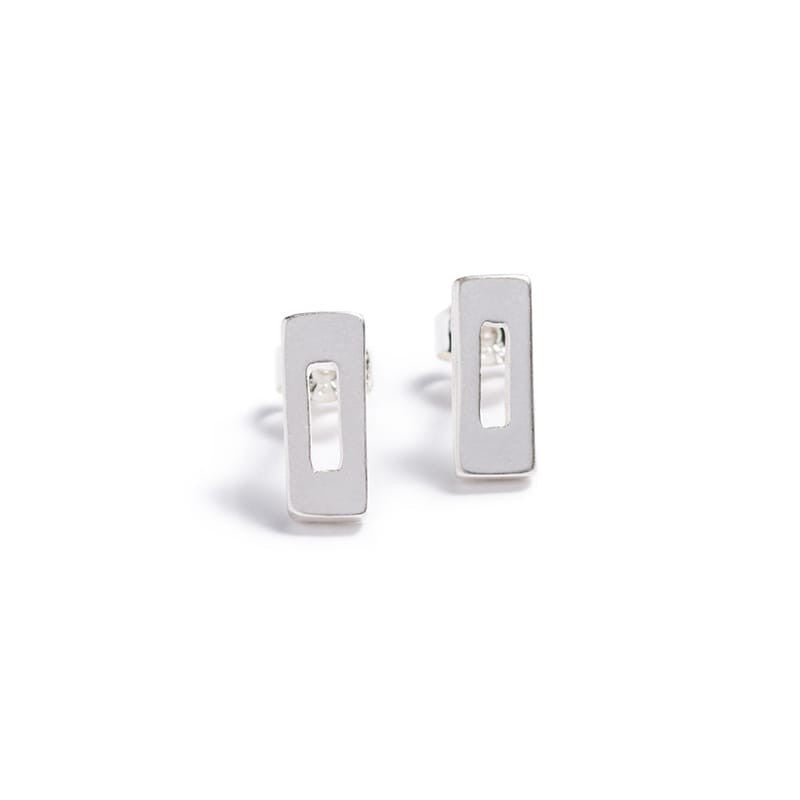 betsy & iya modern minimalist geometric rectangle stud earrings in silver