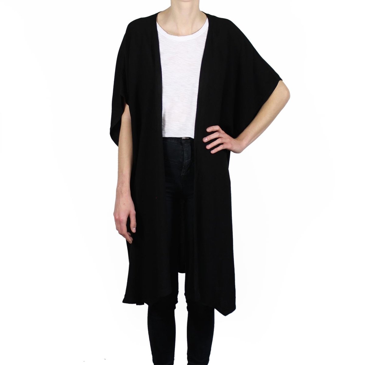 Tienda Ho Clothing Fannon Vest in Black