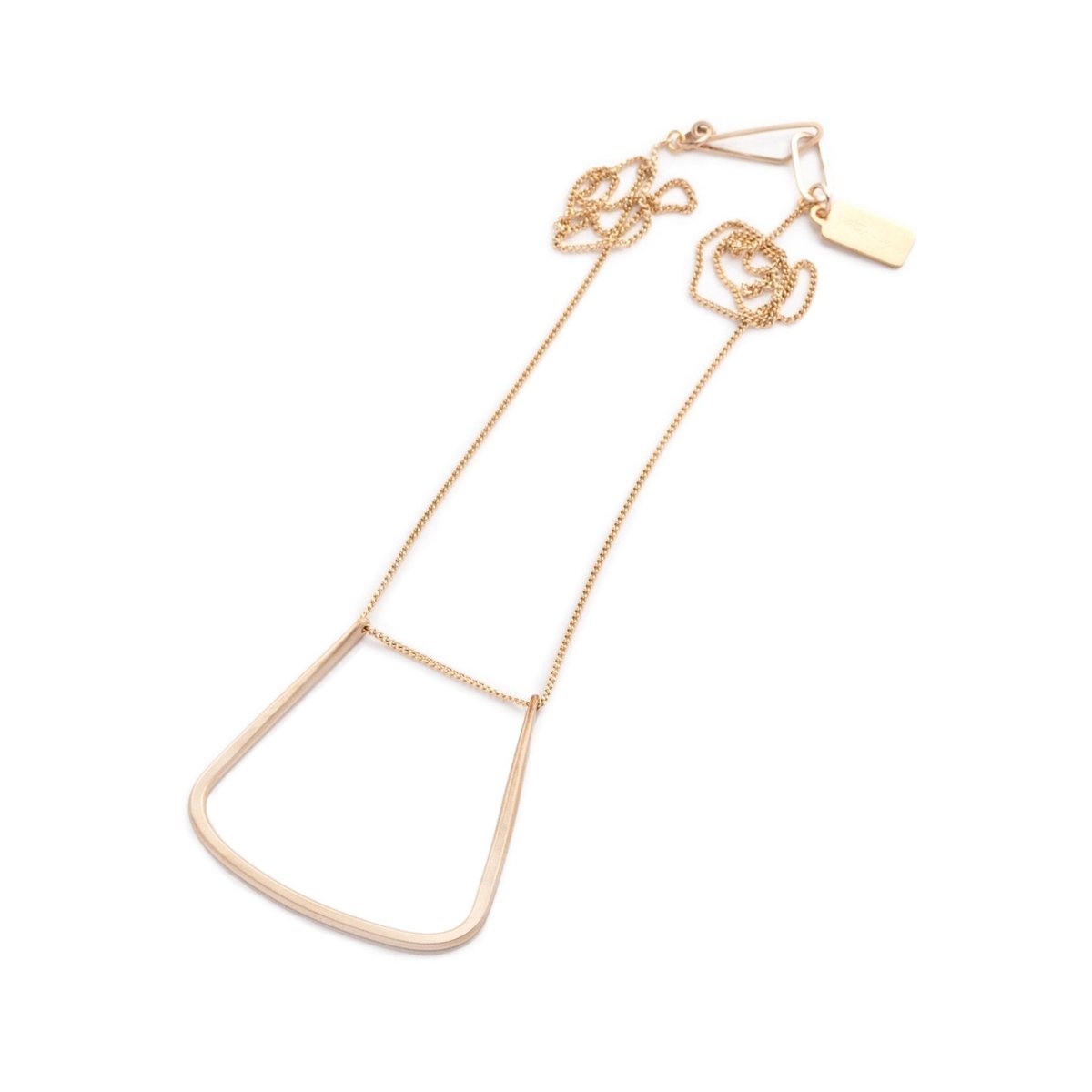 14k gold-filled chain with original betsy & iya findings threaded through a hand-formed, 14k gold-filled, u-shaped pendant with squared edges. Hand-crafted in Portland, Oregon.