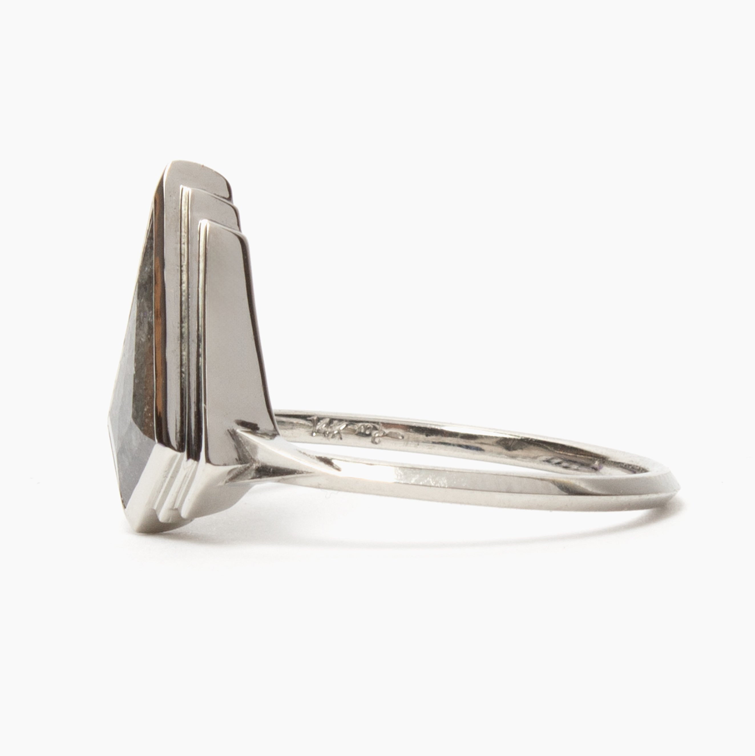 Adra salt & pepper diamond ring