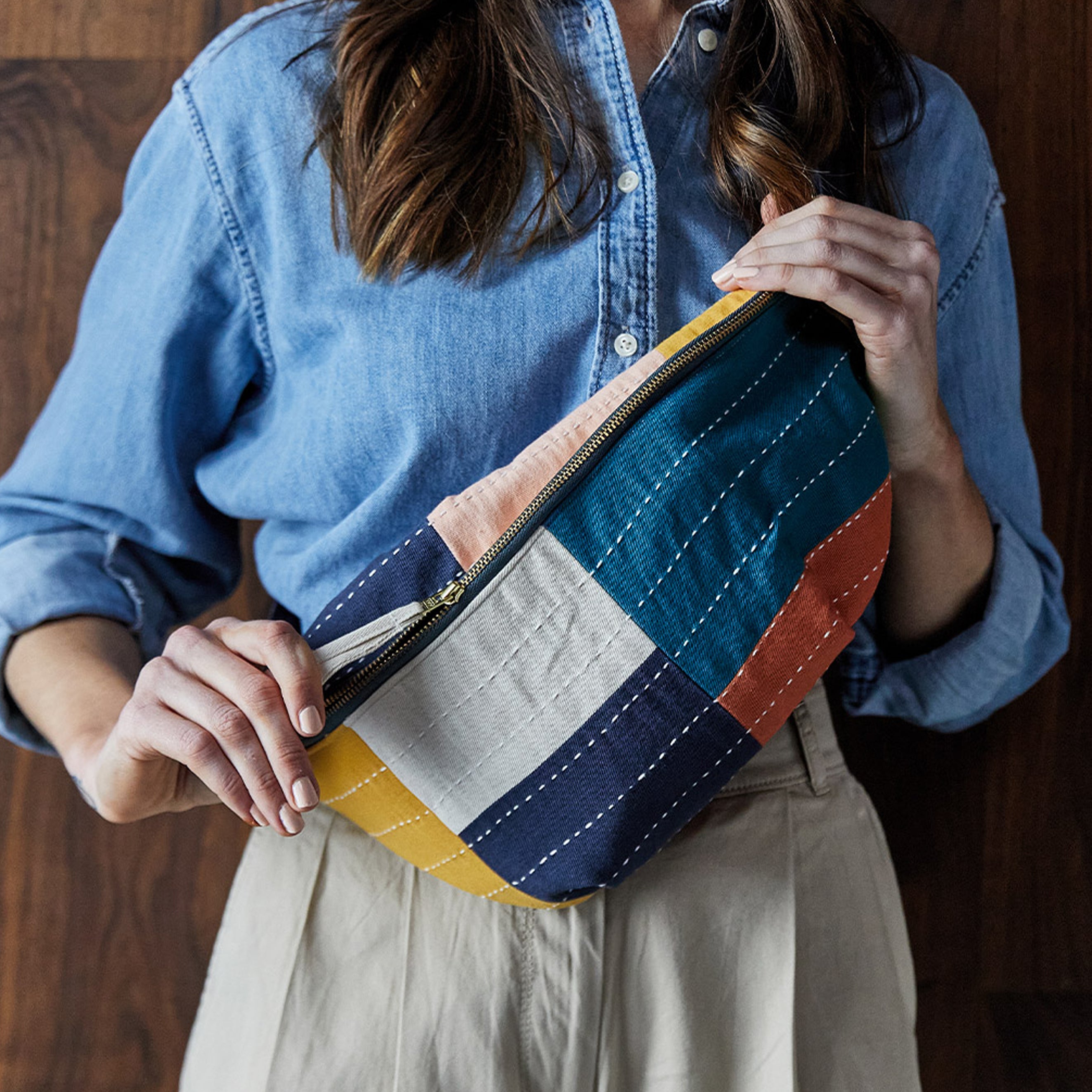 Colorblock Sling Crossbody Bag