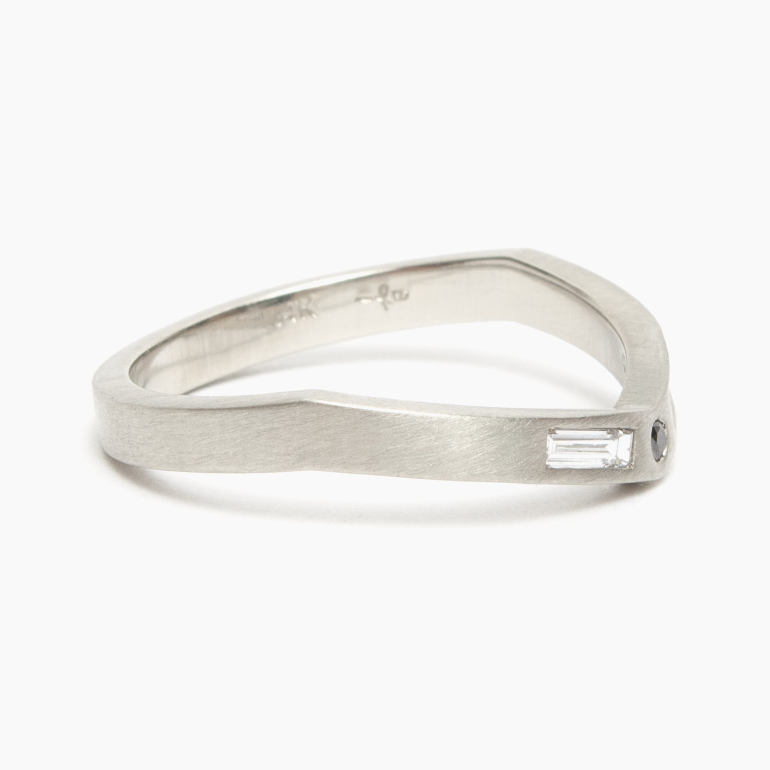 Basio ring - Black Diamond