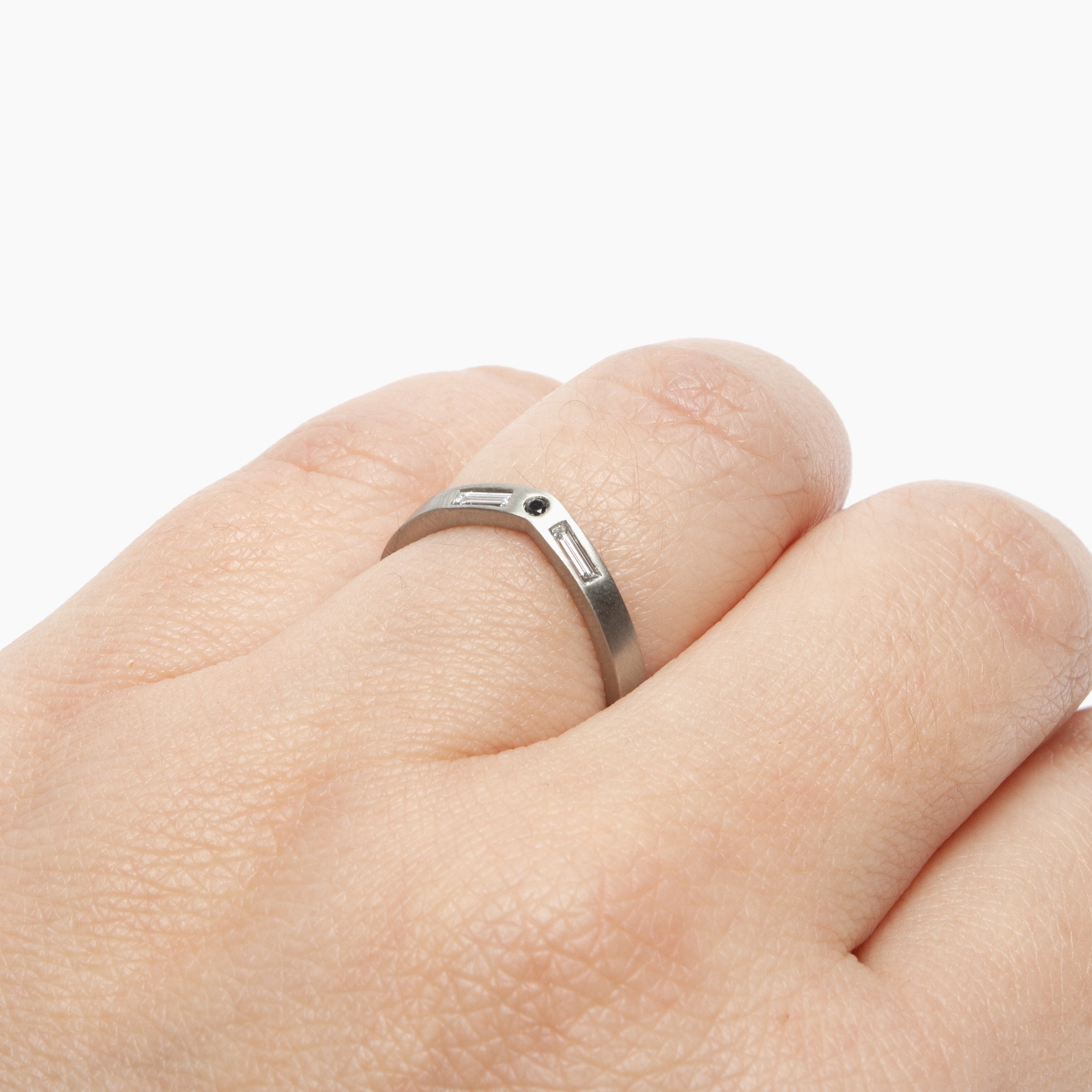 Basio ring - Black Diamond