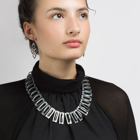 Eclipse Tapered Raised Arch Link Necklace