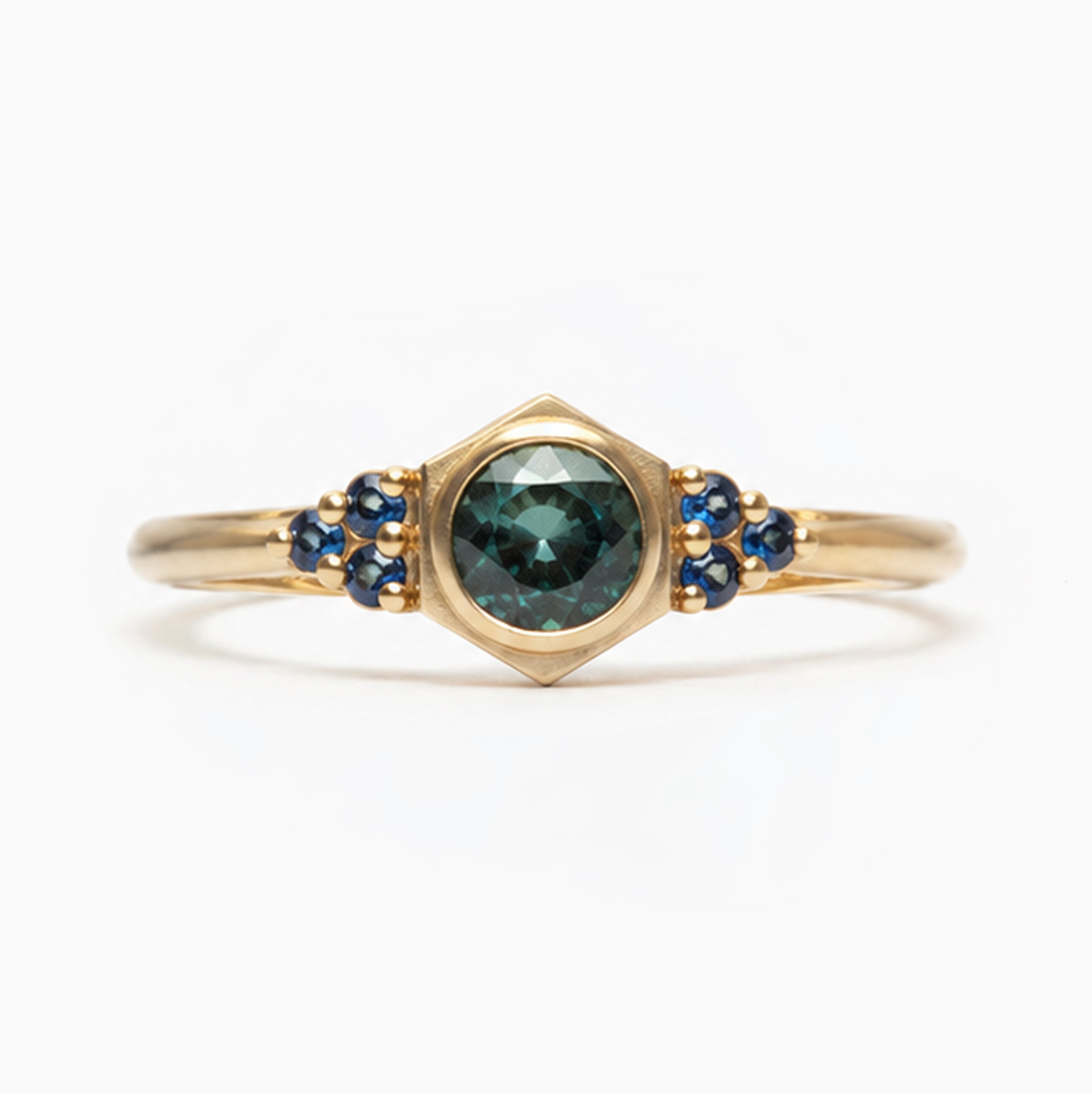 Sol ring - Blue Montana Sapphire