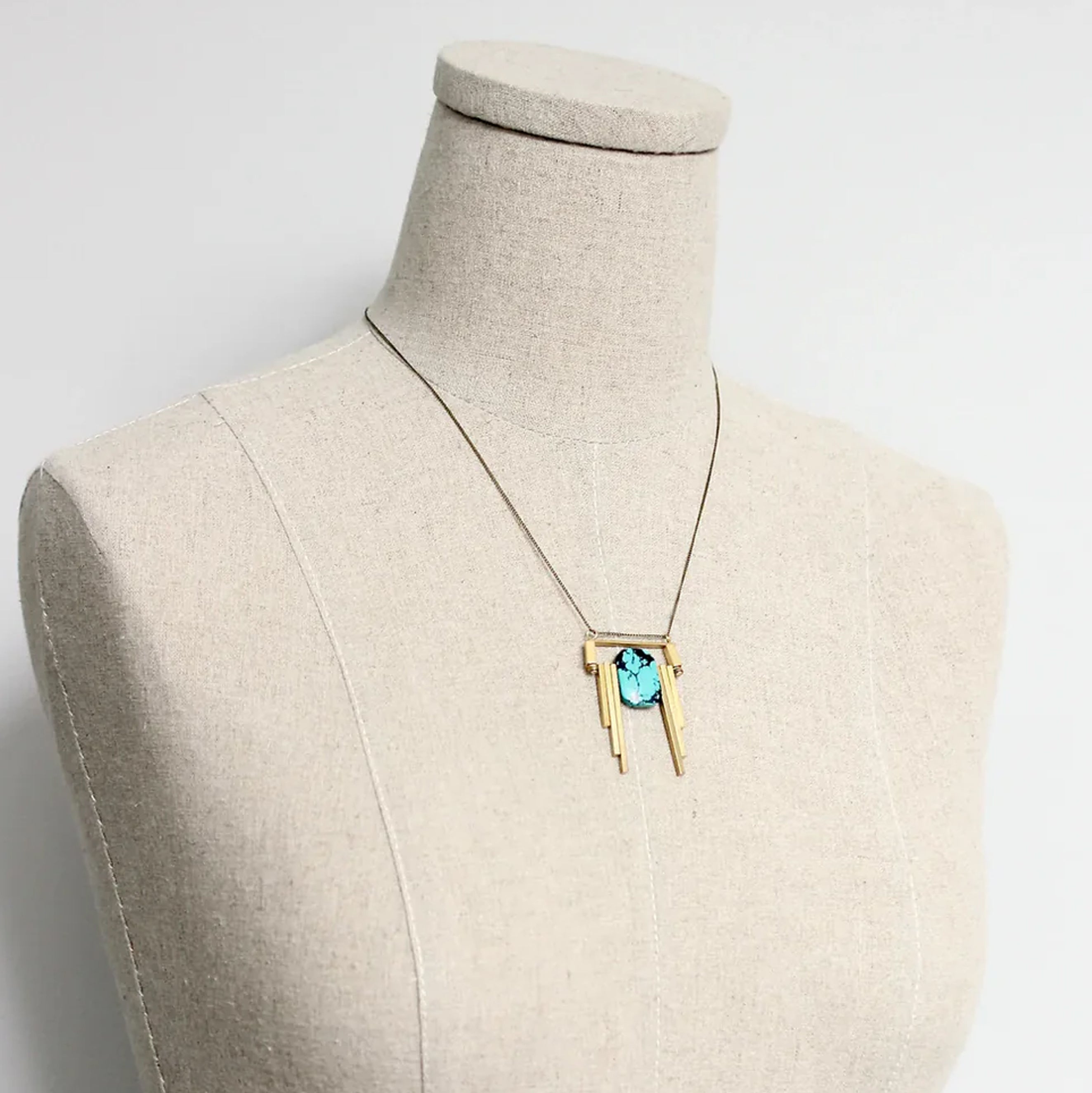 Turquoise Pendant Chain Necklace
