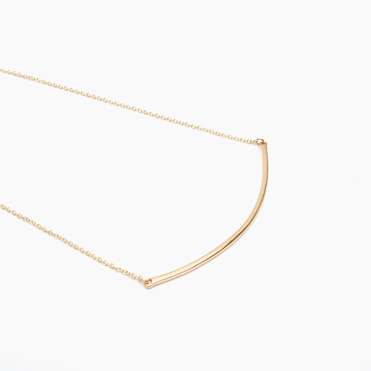14k Gold Curved Bar Necklace