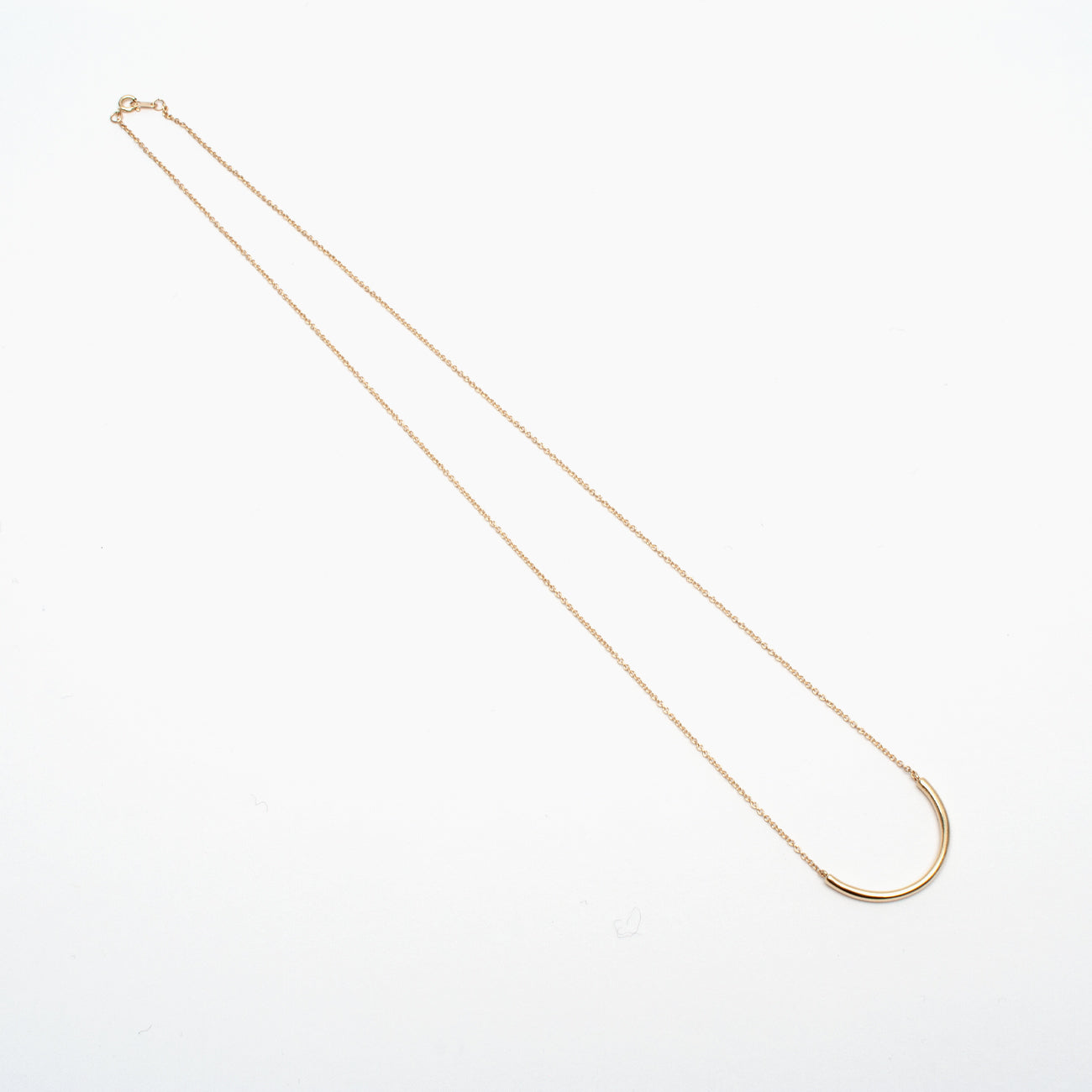 Small Curved Bar Necklace