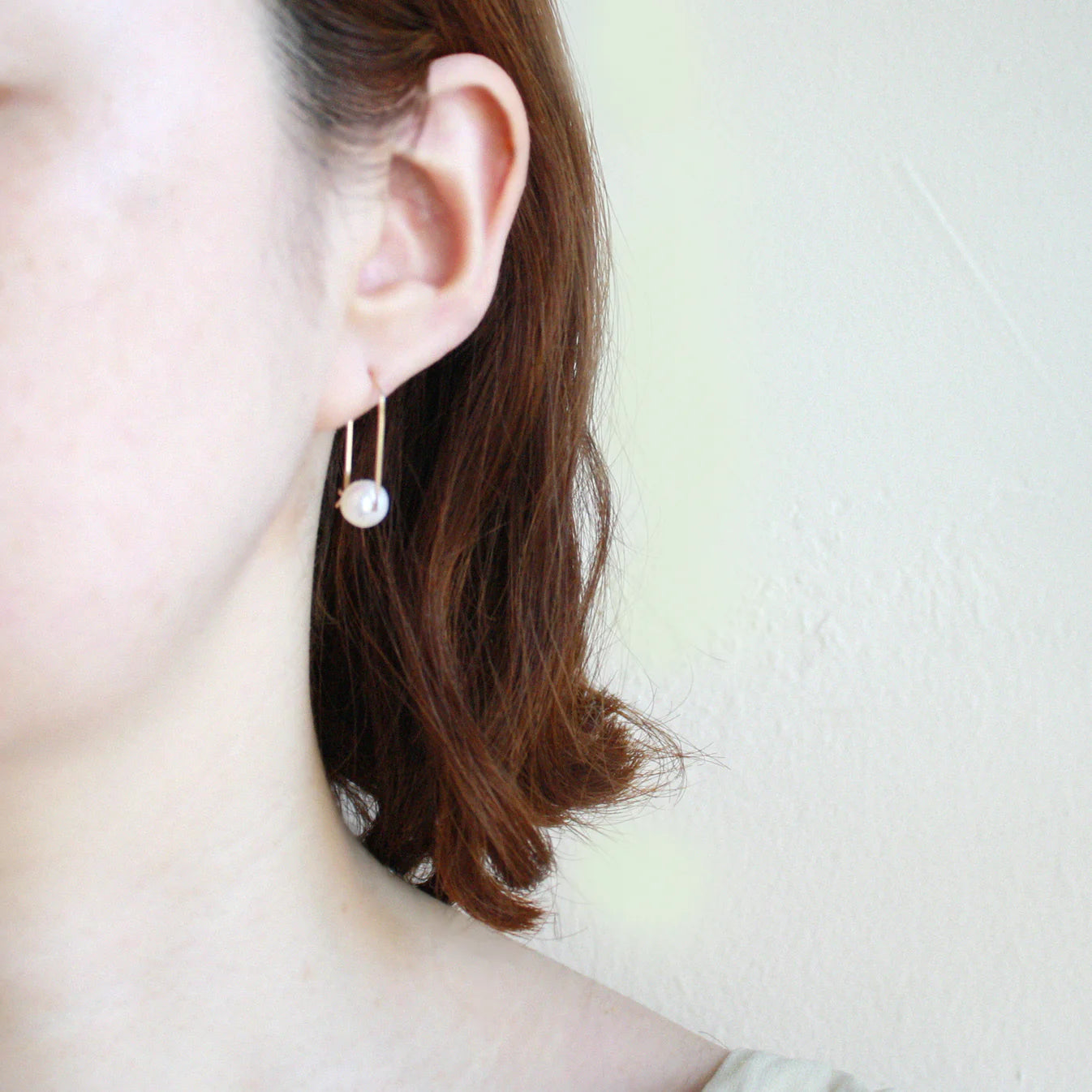 Short Bar Pearl Hoop Earrings