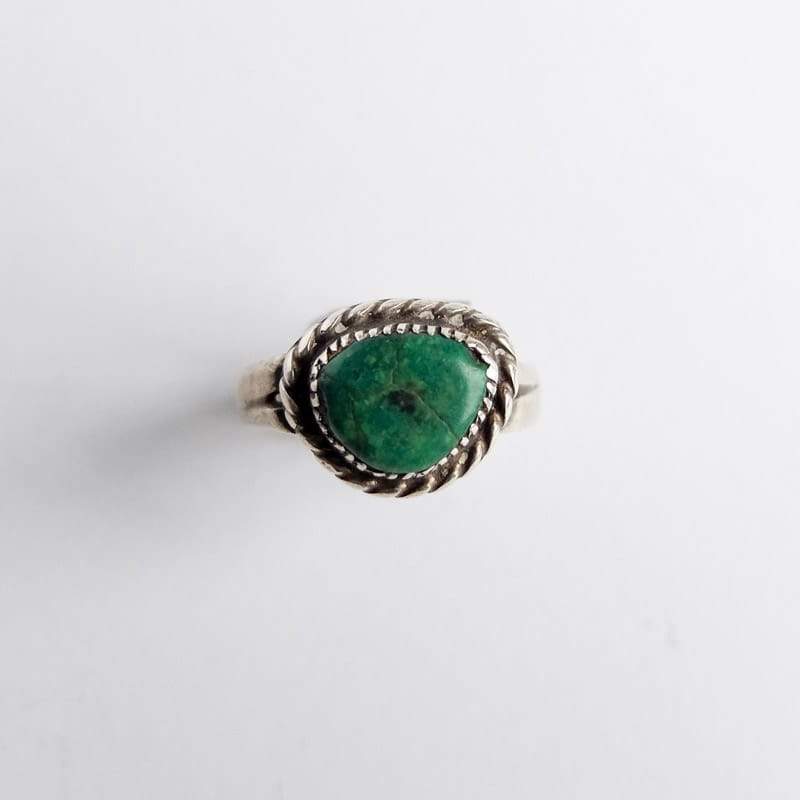 Simple Turquoise Ring with Rope Setting Size 9