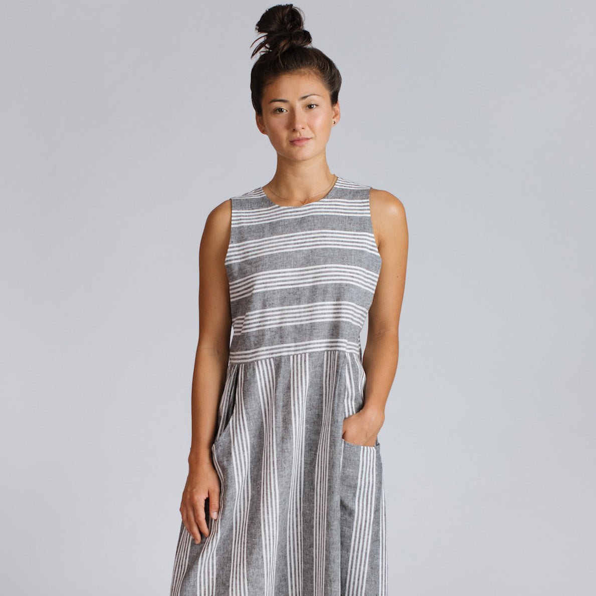 Perpignan Dress in Grey Stripe