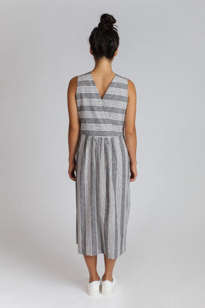 Perpignan Dress in Grey Stripe