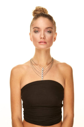 betsy & iya Chain Envy necklace model shot.
