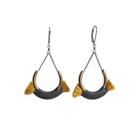 Boet Jewelry Small Crest Earrings Grey/Gold