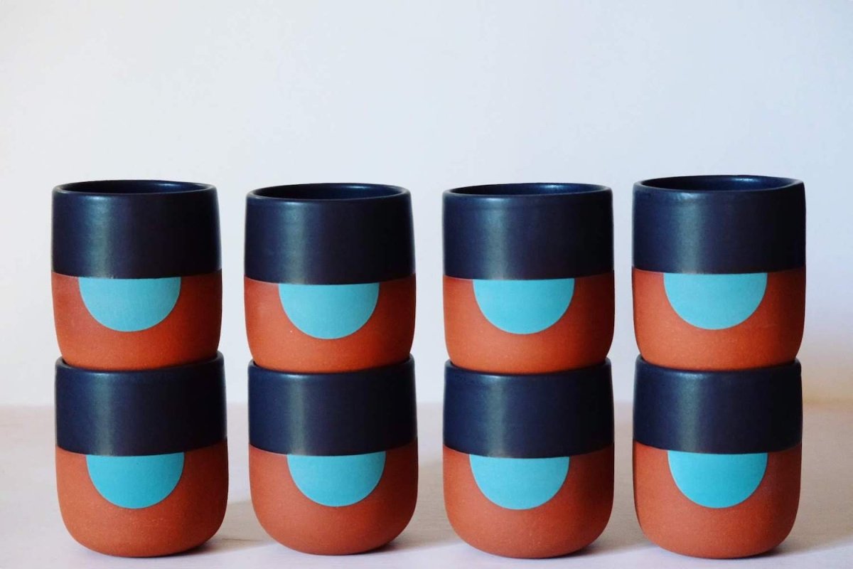 Handleless Mug in Eclipse Black and Turquoise