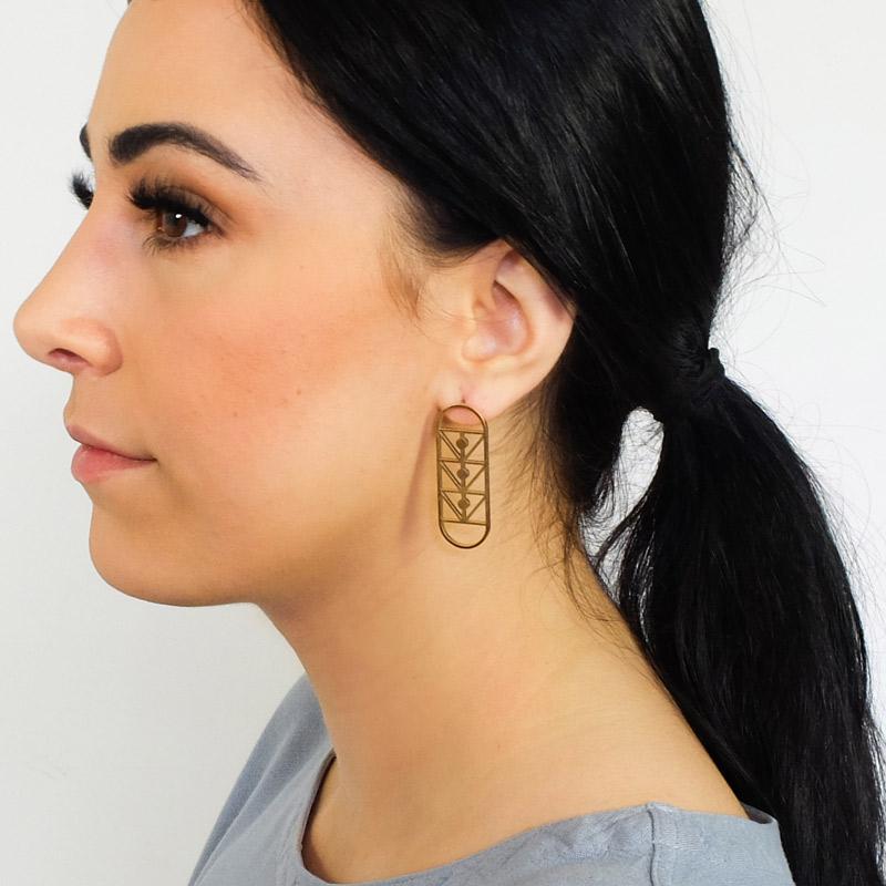 Molly M Salto Stud Earrings Gold