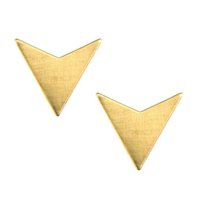 Front view of the mirage stud earrings by betsy & iya.