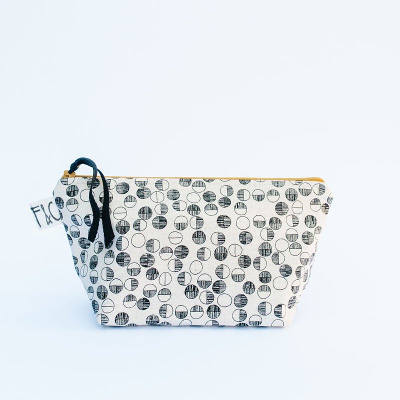 Tabor Cosmetic Bag in Black Circles