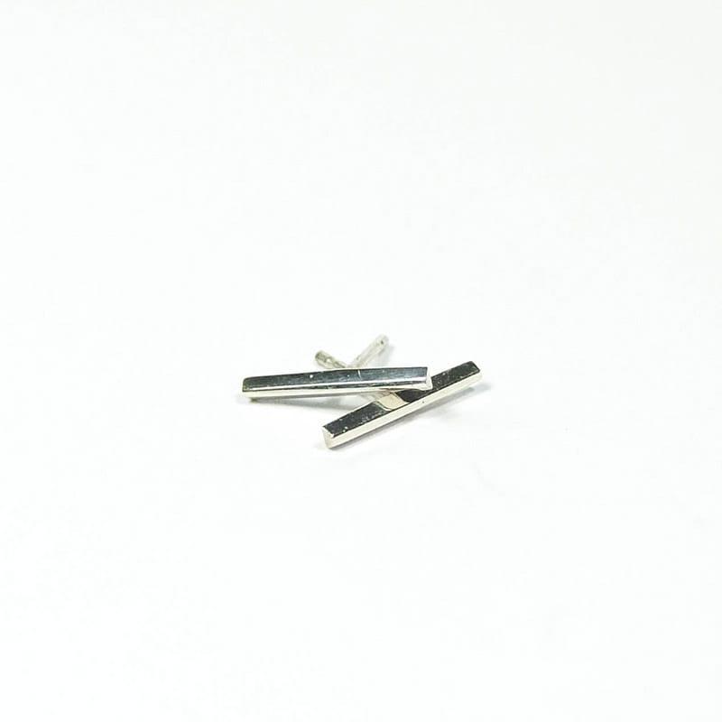 Upper Metal Class Minimalist Faceted Bar Stud Earrings Sterling Silver