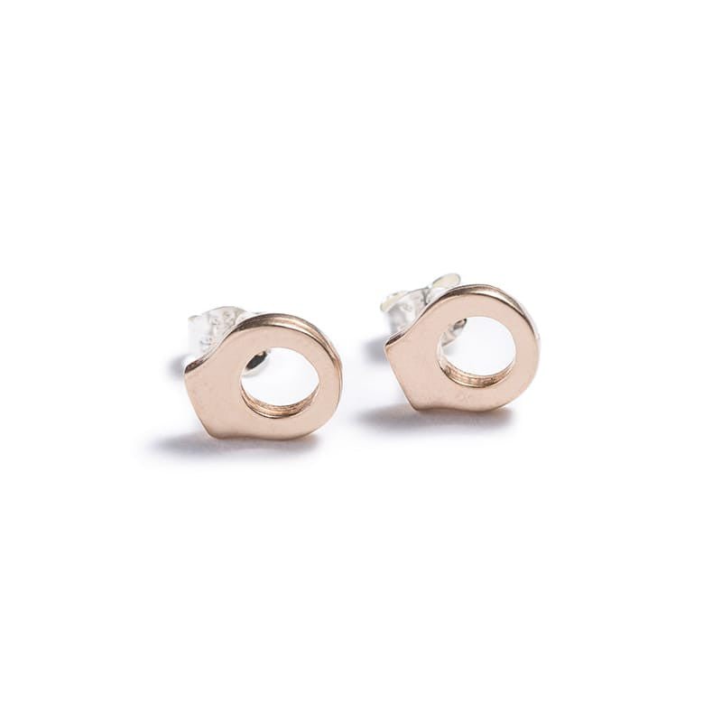 betsy & iya everyday minimalist circle stud earrings in bronze