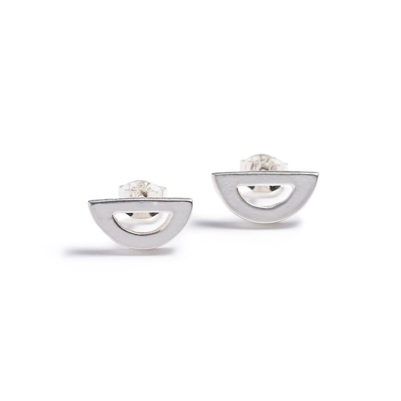 betsy & iya everyday minimalist semicircle stud earrings in sterling silver