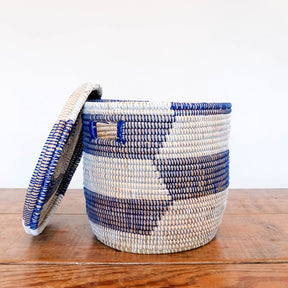 Medium Lidded Senegal Basket in White and Blue