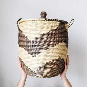 Large Lidded Senegal Basket in Natural and Brown