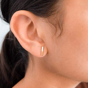 Suru stud earrings